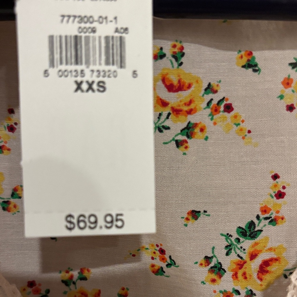 GAP Floral Lace Blouse - Cream and Orange - Picture 6 of 7